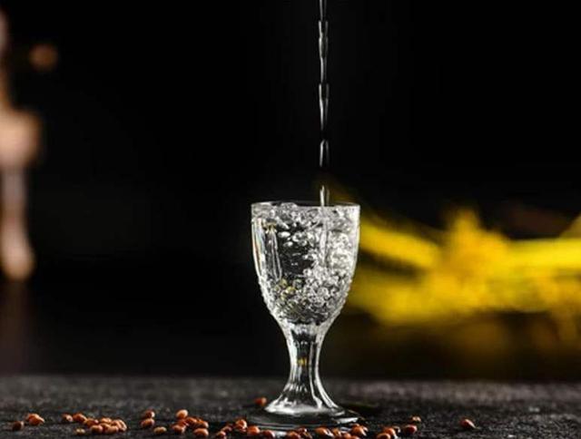 品鑒之道 如何鑒定好酒，別再迷信“拉酒線”